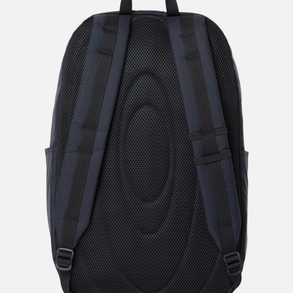 Oakley Blue Backpack - Picture 2 of 3